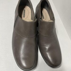 Grey leather slip-on shoes #leathershoes Clark collections size 11m